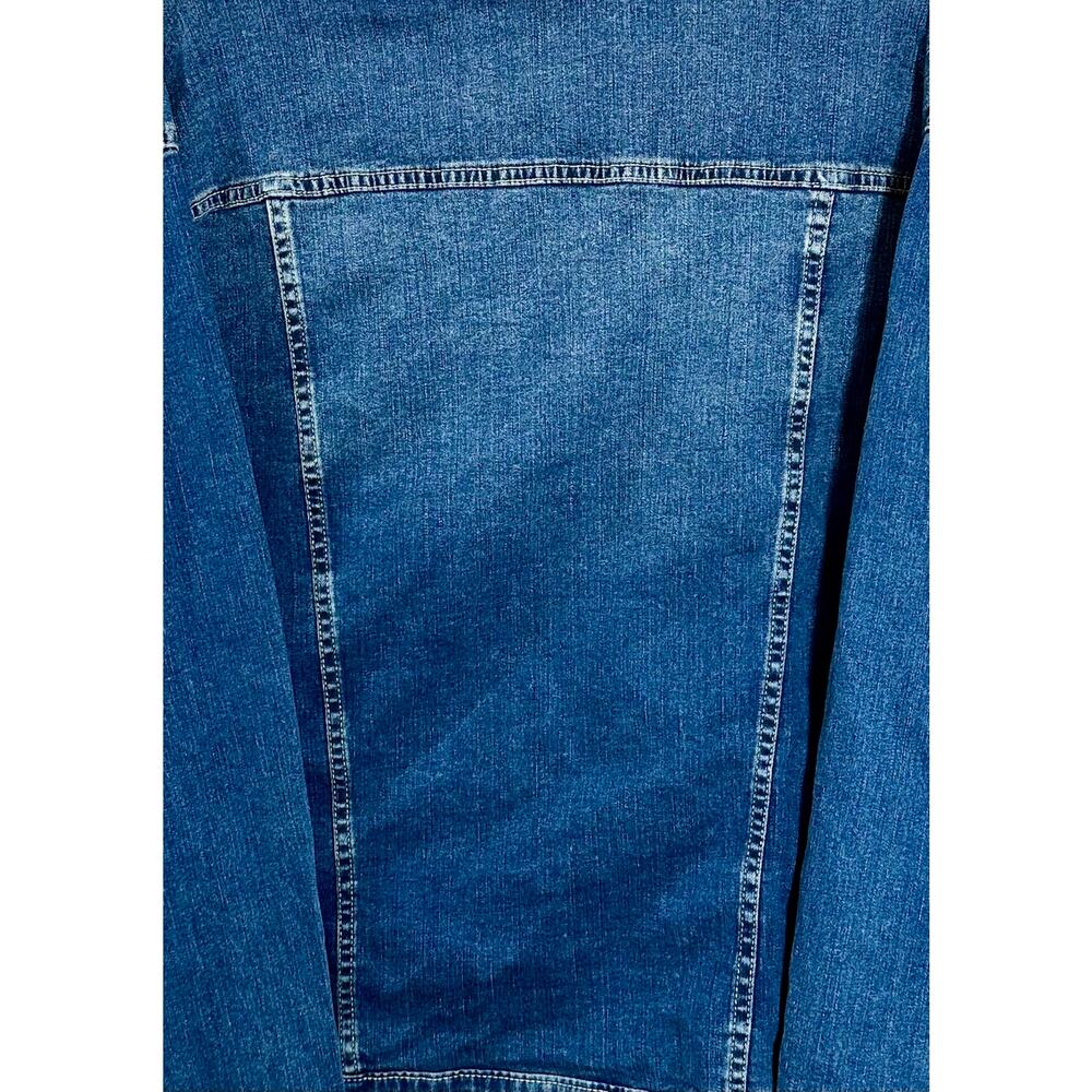 White Mark Women’s Premium Denim Jacket Blue Button Front Trucker Style Size 3XL - Picture 8 of 8
